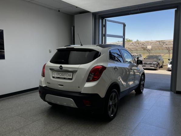 Opel Mokka I с пробегом 2014 года, цена 1 065 000 рублей, 181000 км, внедорожник, Автокод Объявления