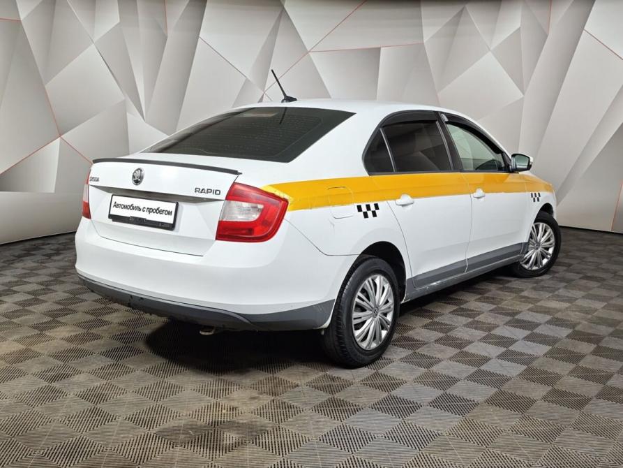 Skoda Rapid I Рестайлинг Москва  - изображение 2