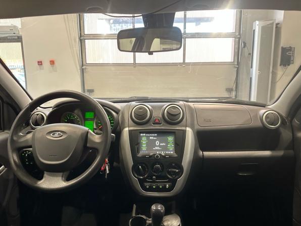 Lada (ВАЗ) Granta I с пробегом 2015 года, цена 415 000 рублей, 94099 км, лифтбек, Автокод Объявления