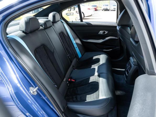 BMW 3 серии VII (G2x) с пробегом 2019 года, цена 3 580 000 рублей, 71402 км, седан, Автокод Объявления
