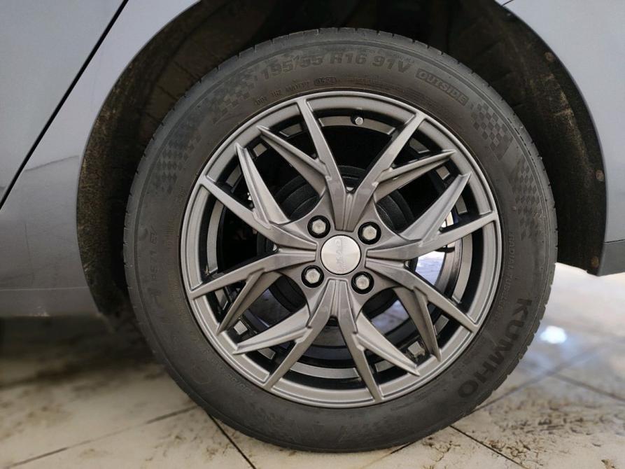 Hyundai Solaris II Рестайлинг Москва  - изображение 9