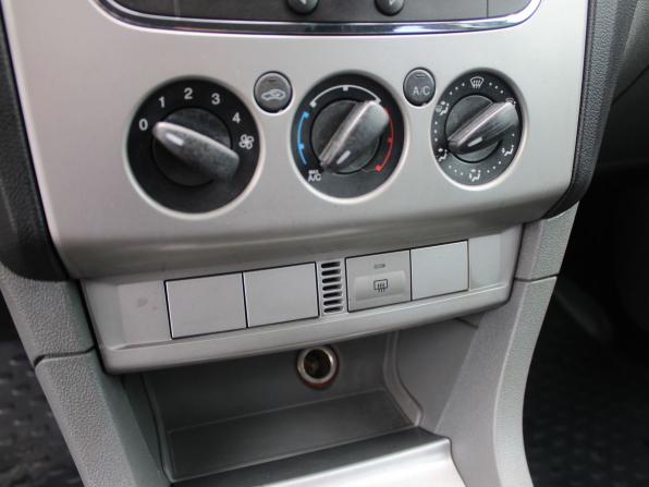 Ford Focus II Рестайлинг с пробегом 2011 года, цена 419 000 рублей, 238876 км, хэтчбек, Автокод Объявления