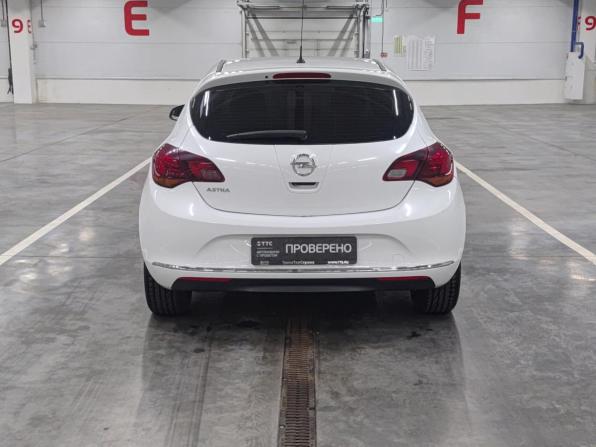 Opel Astra J Рестайлинг с пробегом 2014 года, цена 799 000 рублей, 97932 км, хэтчбек, Автокод Объявления
