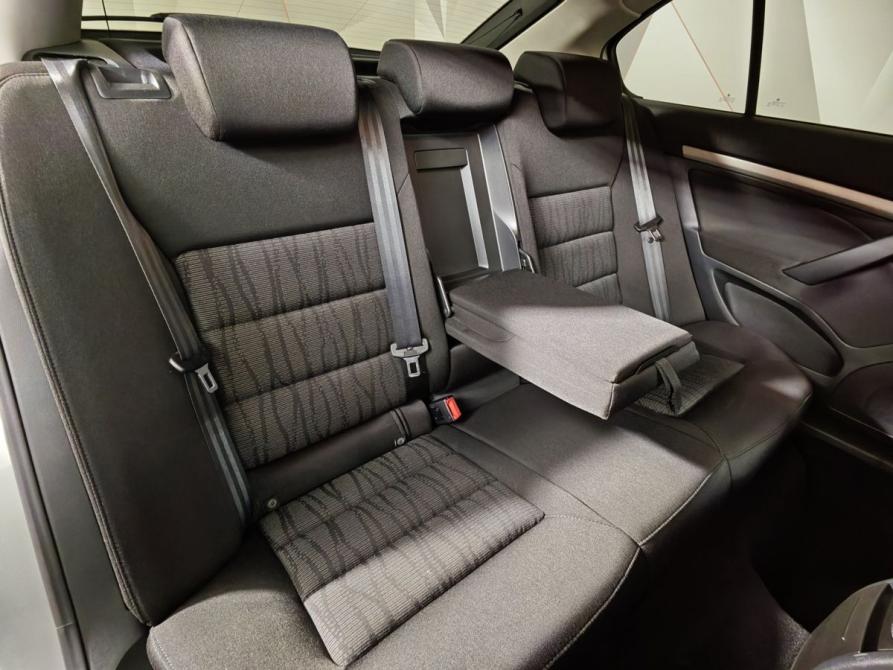 Skoda Octavia II (A5) Рестайлинг Москва  - изображение 17