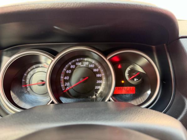 Nissan Tiida I Рестайлинг с пробегом 2010 года, цена 810 000 рублей, 238262 км, хэтчбек, Автокод Объявления