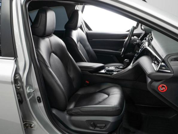 Toyota Camry VIII (XV70) с пробегом 2019 года, цена 2 690 000 рублей, 63910 км, седан, Автокод Объявления