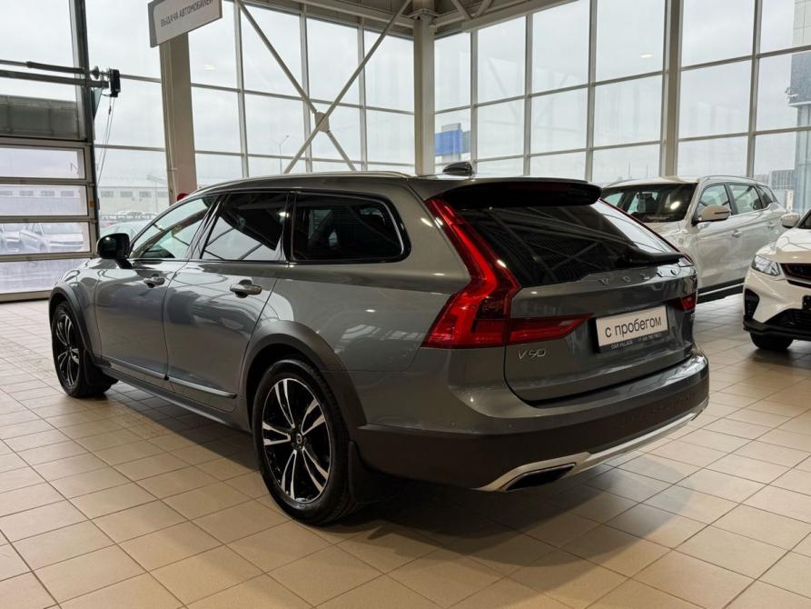 Volvo V90 Cross Country I Москва  - изображение 7