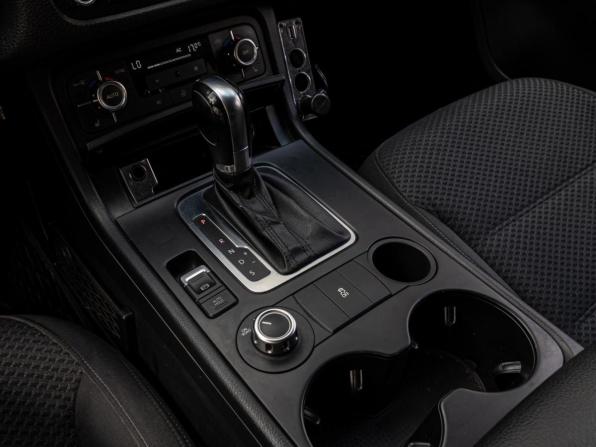 Volkswagen Touareg II с пробегом 2012 года, цена 1 860 000 рублей, 254571 км, внедорожник, Автокод Объявления