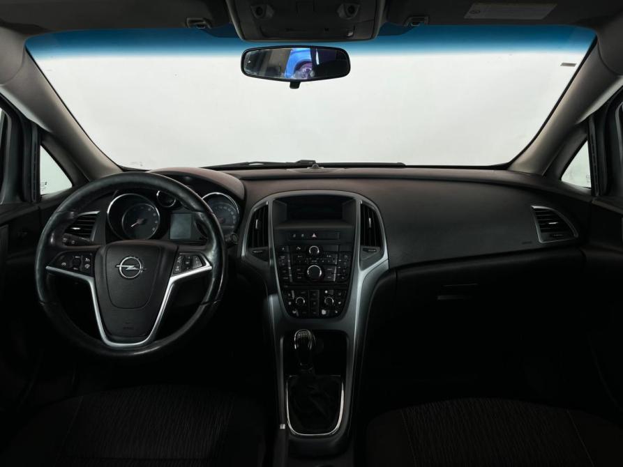 Opel Astra J Рестайлинг Воронеж  - изображение 9