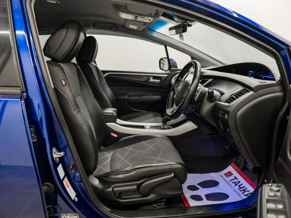 Honda Jade I с пробегом 2015 года, цена 1 397 000 рублей, 134485 км, компактвэн, Автокод Объявления