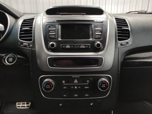 Kia Sorento II Рестайлинг с пробегом 2014 года, цена 1 730 000 рублей, 210530 км, внедорожник, Автокод Объявления