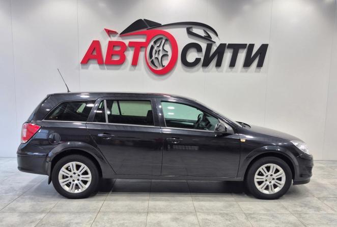 Opel Astra H Рестайлинг с пробегом 2012 года, цена 600 000 рублей, 215000 км, универсал, Автокод Объявления