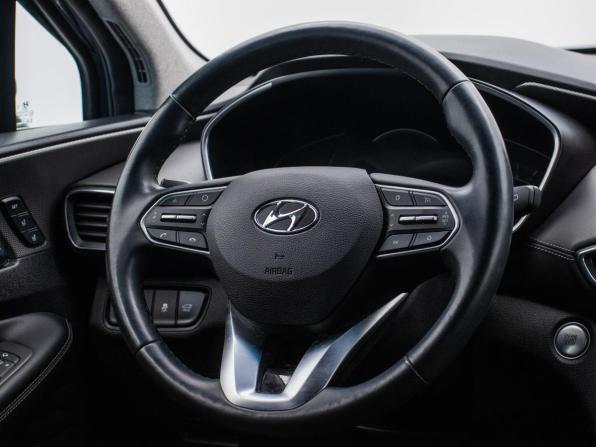 Hyundai Santa Fe IV с пробегом 2019 года, цена 2 745 000 рублей, 80612 км, внедорожник, Автокод Объявления
