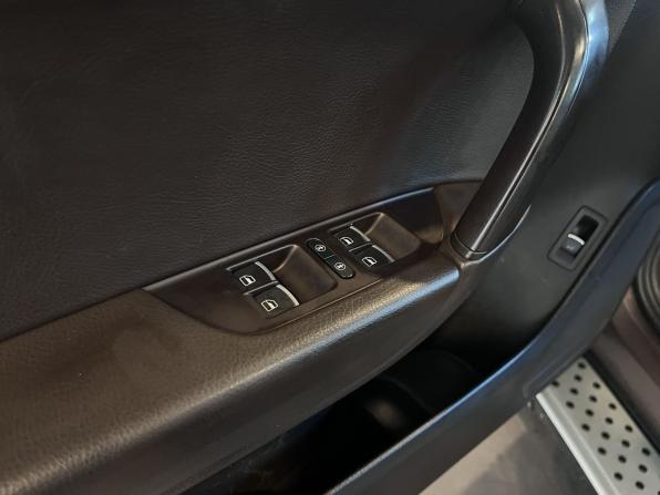 Volkswagen Touareg II с пробегом 2010 года, цена 1 285 000 рублей, 551435 км, внедорожник, Автокод Объявления