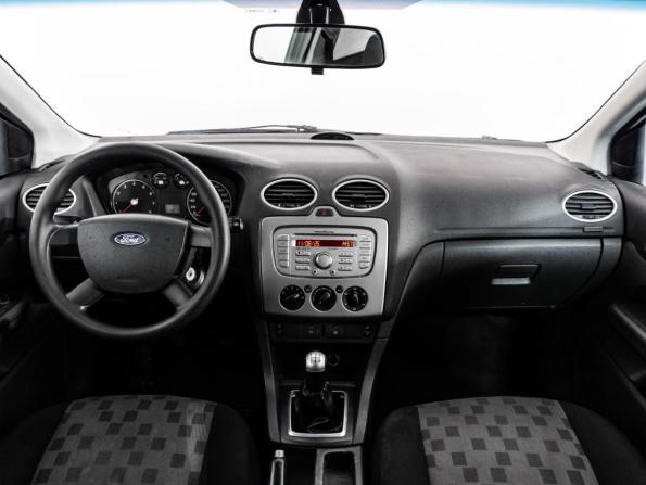Ford Focus II с пробегом 2006 года, цена 399 000 рублей, 113873 км, хэтчбек, Автокод Объявления