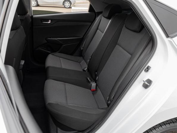 Hyundai Solaris II Рестайлинг с пробегом 2021 года, цена 1 699 999 рублей, 63553 км, седан, Автокод Объявления