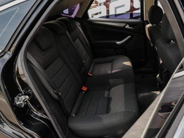 Ford Mondeo IV Рестайлинг с пробегом 2013 года, цена 990 000 рублей, 137797 км, седан, Автокод Объявления