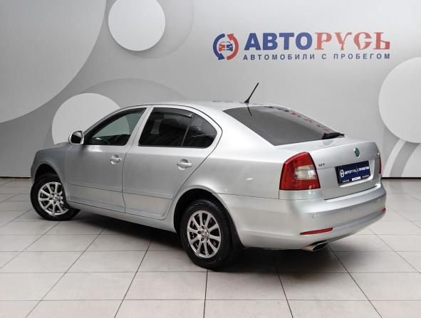 Skoda Octavia II (A5) Рестайлинг с пробегом 2013 года, цена 798 000 рублей, 195425 км, лифтбек, Автокод Объявления