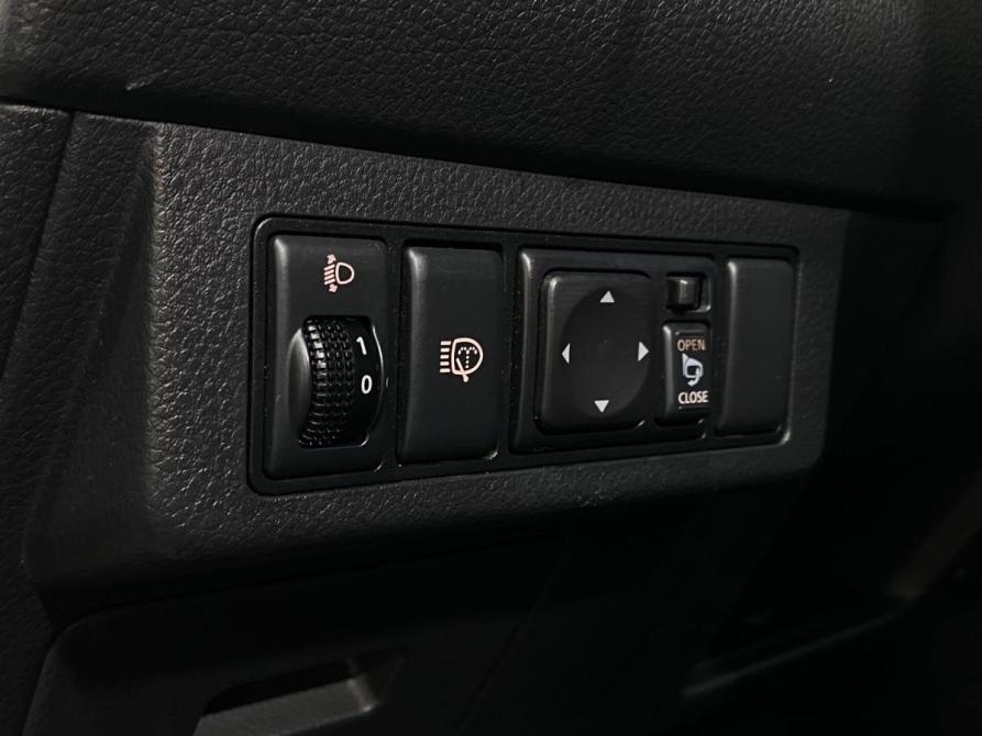 Nissan Tiida I Рестайлинг Саратов  - изображение 23