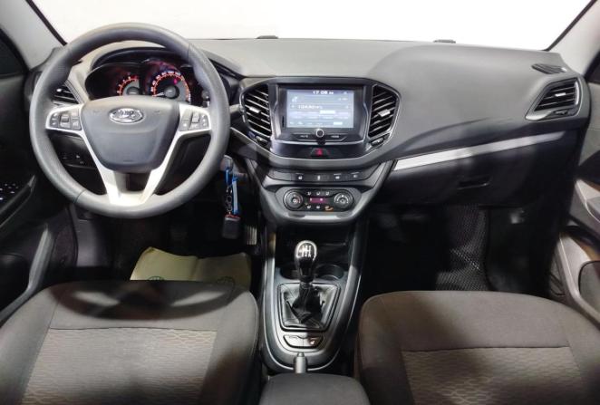 Lada (ВАЗ) Vesta I с пробегом 2019 года, цена 940 000 рублей, 76879 км, седан, Автокод Объявления