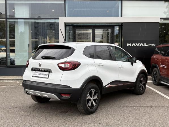 Renault Kaptur I Рестайлинг с пробегом 2021 года, цена 1 449 000 рублей, 128101 км, внедорожник, Автокод Объявления