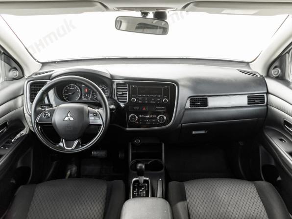 Mitsubishi Outlander III Рестайлинг 2 с пробегом 2015 года, цена 1 745 000 рублей, 235642 км, внедорожник, Автокод Объявления