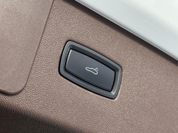 Porsche Cayenne III с пробегом 2018 года, цена 6 589 000 рублей, 98990 км, внедорожник, Автокод Объявления