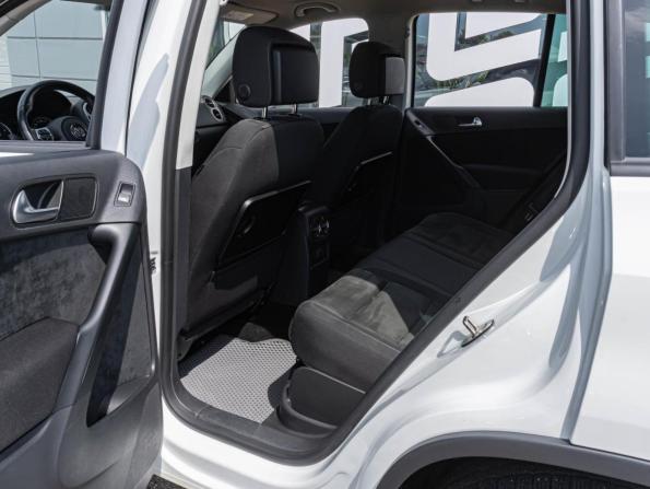 Volkswagen Tiguan I Рестайлинг с пробегом 2016 года, цена 1 950 000 рублей, 223284 км, внедорожник, Автокод Объявления