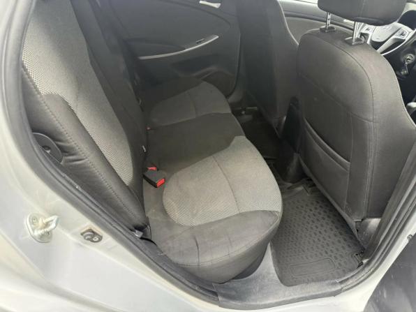 Hyundai Solaris I с пробегом 2014 года, цена 775 000 рублей, 214209 км, хэтчбек, Автокод Объявления