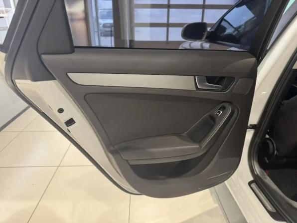 Audi A4 IV (B8) Рестайлинг с пробегом 2014 года, цена 1 690 000 рублей, 160517 км, седан, Автокод Объявления