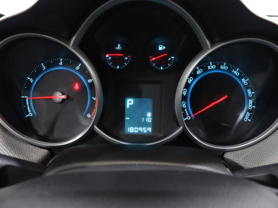 Chevrolet Cruze I Рестайлинг Москва  - изображение 16