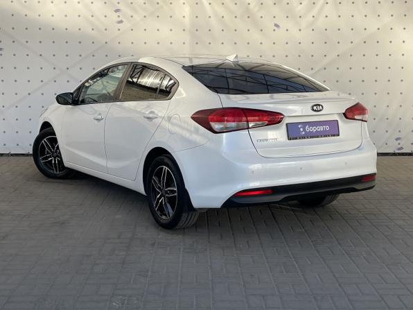 Kia Cerato III Рестайлинг (Classic) с пробегом 2017 года, цена 1 560 000 рублей, 94197 км, седан, Автокод Объявления
