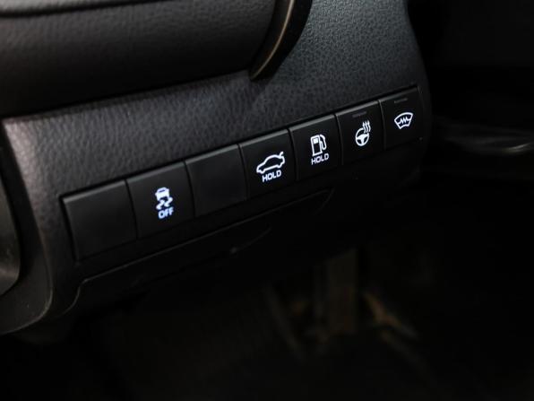 Toyota Camry VIII (XV70) Рестайлинг с пробегом 2022 года, цена 3 227 000 рублей, 80448 км, седан, Автокод Объявления