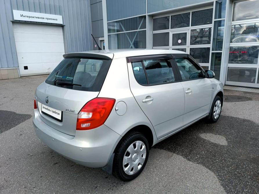 Skoda Fabia II Рестайлинг Санкт-Петербург  - изображение 2