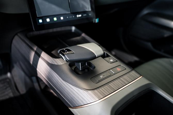 Changan Lamore с пробегом 2024 года, цена 2 019 000 рублей, 22066 км, седан, Автокод Объявления