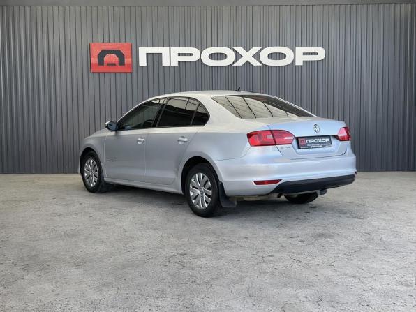 Volkswagen Jetta VI с пробегом 2013 года, цена 967 000 рублей, 158733 км, седан, Автокод Объявления