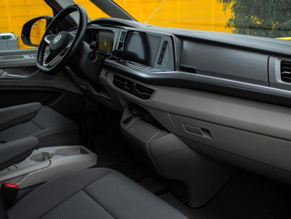 Volkswagen Multivan T7 с пробегом 2022 года, цена 4 099 000 рублей, 59704 км, минивэн, Автокод Объявления