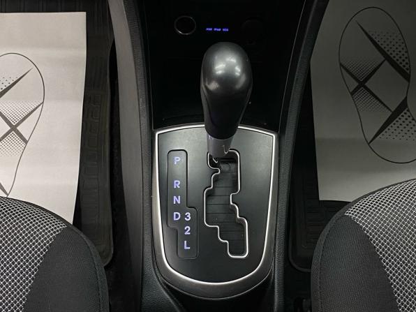 Hyundai Solaris I с пробегом 2014 года, цена 920 000 рублей, 151603 км, хэтчбек, Автокод Объявления