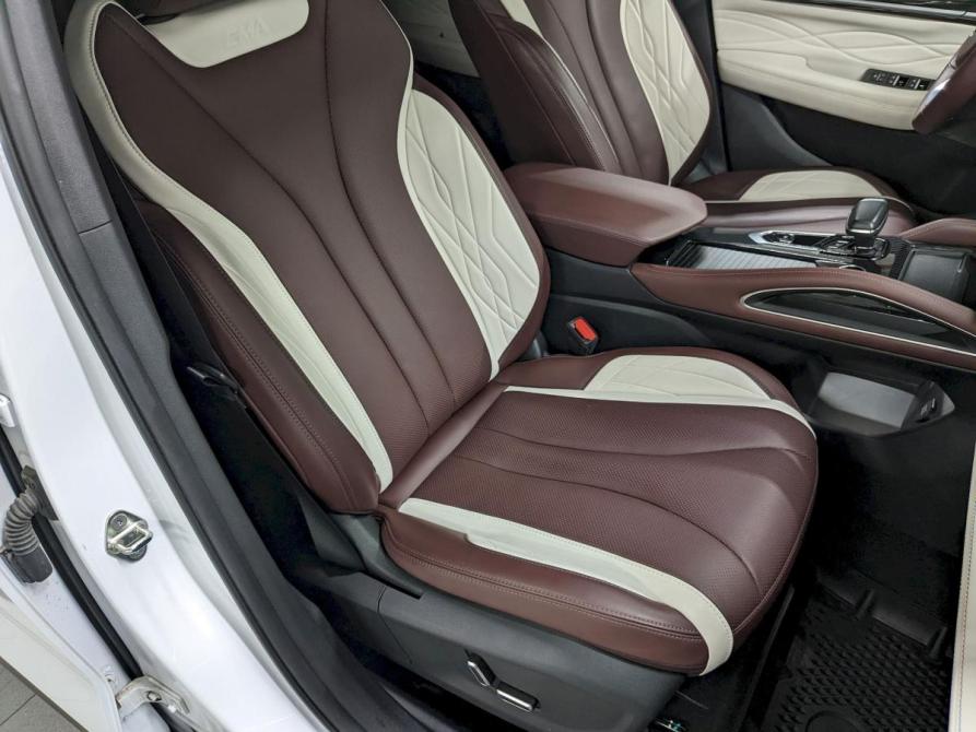 Geely Monjaro I Москва  - изображение 21