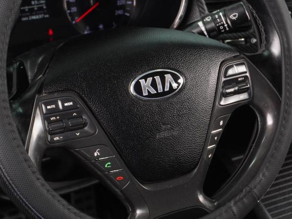 Kia Cerato III с пробегом 2014 года, цена 959 000 рублей, 246637 км, седан, Автокод Объявления