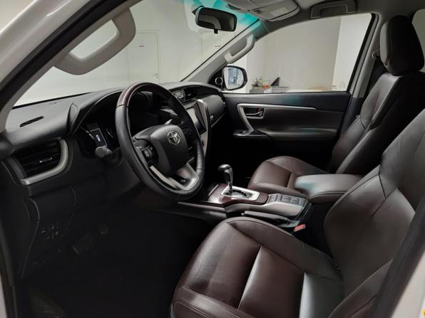 Toyota Fortuner II с пробегом 2017 года, цена 3 449 000 рублей, 62801 км, внедорожник, Автокод Объявления