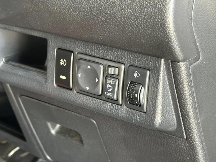 Nissan Tiida I Рестайлинг Барнаул  - изображение 15