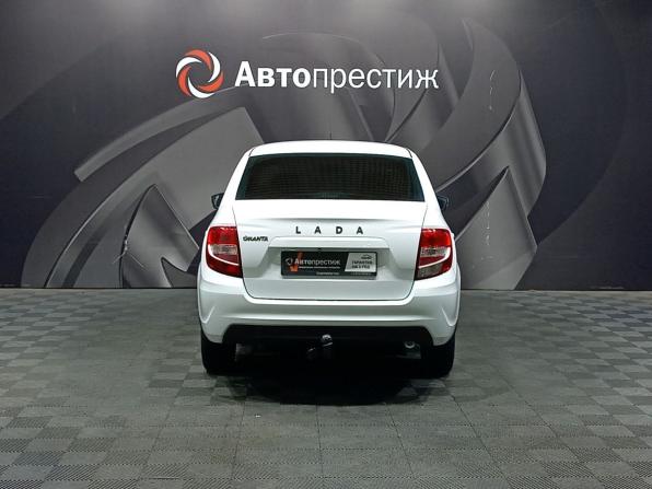 Lada (ВАЗ) Granta I Рестайлинг с пробегом 2023 года, цена 755 000 рублей, 42437 км, седан, Автокод Объявления