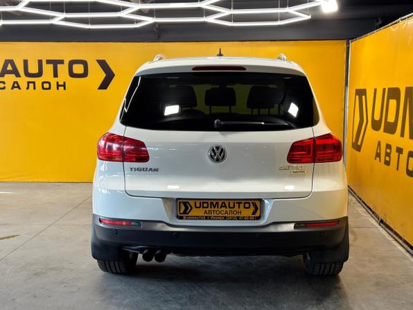 Volkswagen Tiguan I Рестайлинг с пробегом 2013 года, цена 1 499 000 рублей, 176352 км, внедорожник, Автокод Объявления