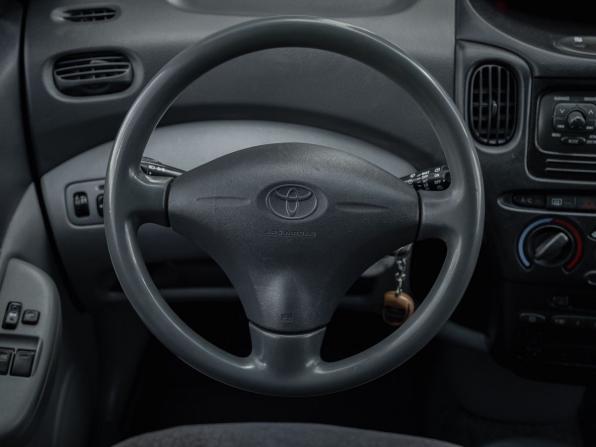 Toyota Yaris I с пробегом 2001 года, цена 320 000 рублей, 239000 км, хэтчбек, Автокод Объявления