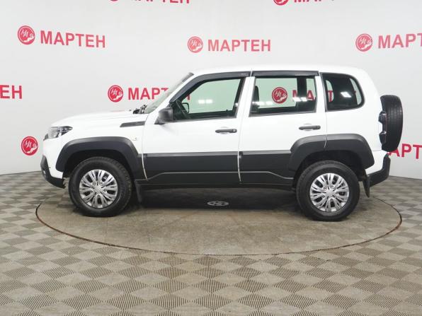 Lada (ВАЗ) Niva Travel I с пробегом 2022 года, цена 899 000 рублей, 60439 км, внедорожник, Автокод Объявления