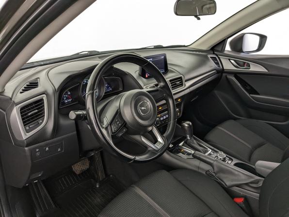 Mazda 3 III (BM) Рестайлинг с пробегом 2017 года, цена 1 800 000 рублей, 136614 км, хэтчбек, Автокод Объявления