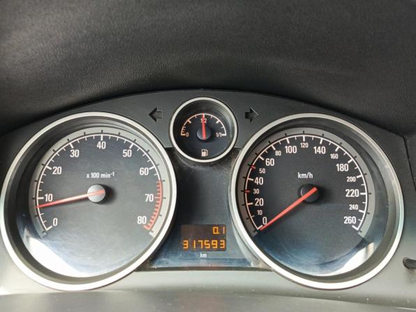 Opel Astra H Рестайлинг с пробегом 2008 года, цена 249 000 рублей, 317593 км, седан, Автокод Объявления