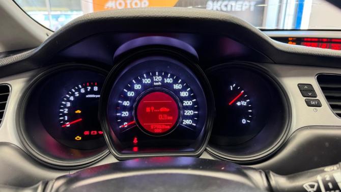 Kia Ceed II с пробегом 2013 года, цена 960 000 рублей, 97953 км, хэтчбек, Автокод Объявления