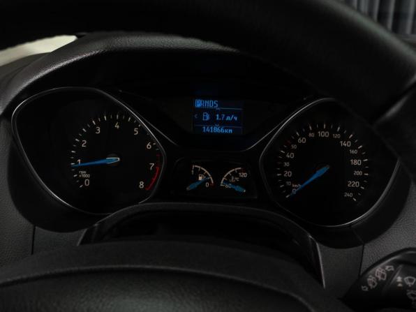 Ford Focus III Рестайлинг с пробегом 2015 года, цена 929 000 рублей, 141866 км, универсал, Автокод Объявления